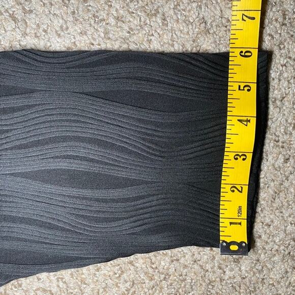 Chico's - Black Textured Quarter Sleeve Top - XL - Picture 6 of 14